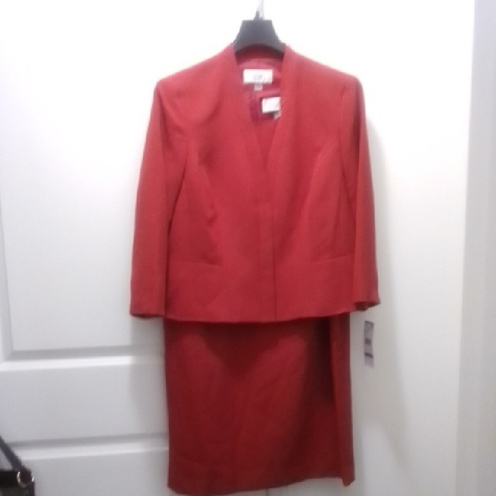 NWT Two Piece Dress Jacket Suit